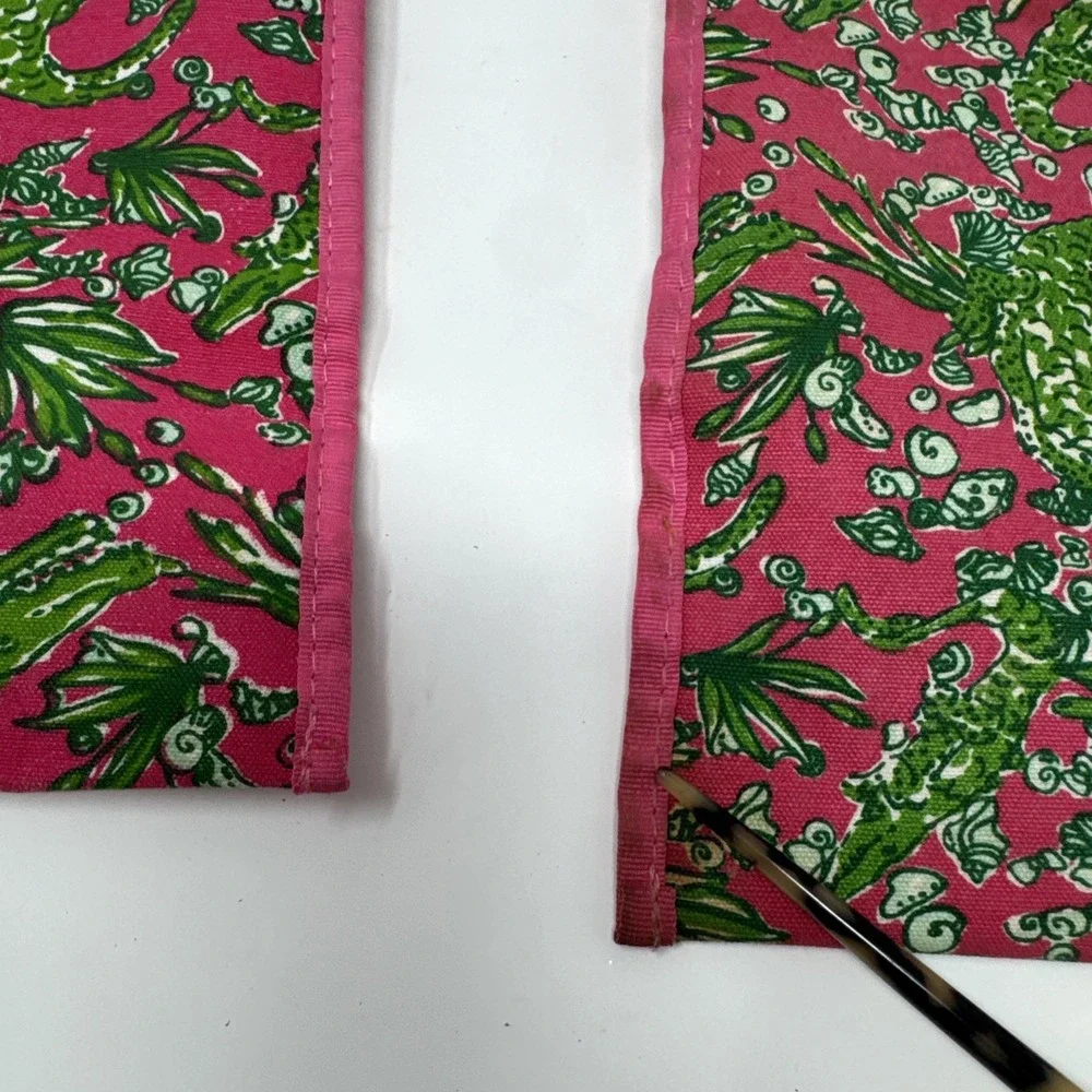 Lilly Pulitzer Reusable Insulated Sandwich Snack Bag Pink Green pink alligator 2